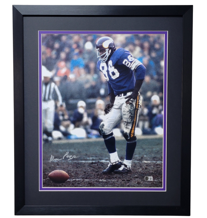 Alan Page Signed & Professionally Framed 16x20 Photo
