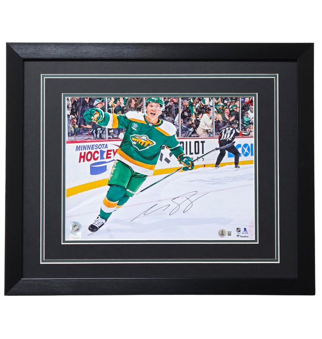 Matt Boldy Signed & Professionally Framed 11x14 Photo #8