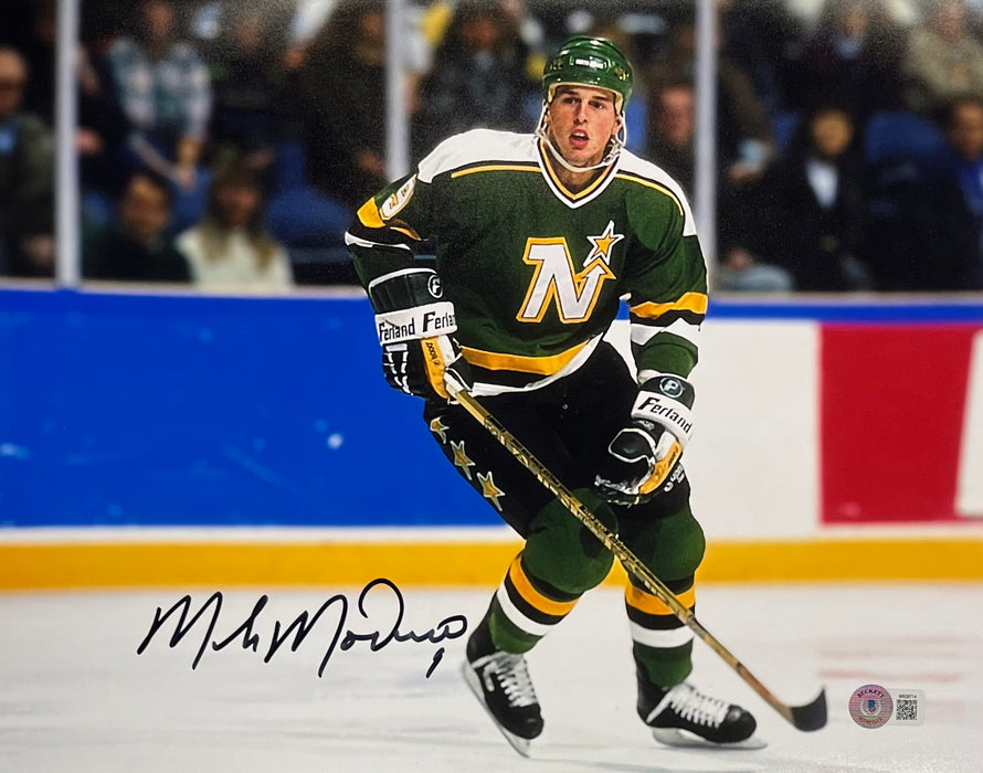 Mike Modano Signed 11x14 Photo #3
