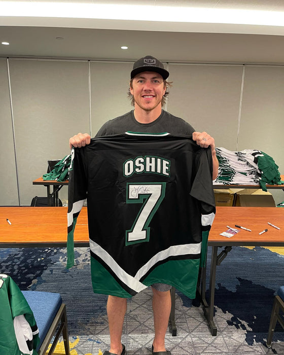 TJ Oshie Signed Black College Player Hockey Jersey