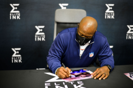 John Randle Signed Yelling 16x20 Photo w/ 'HOF 10'