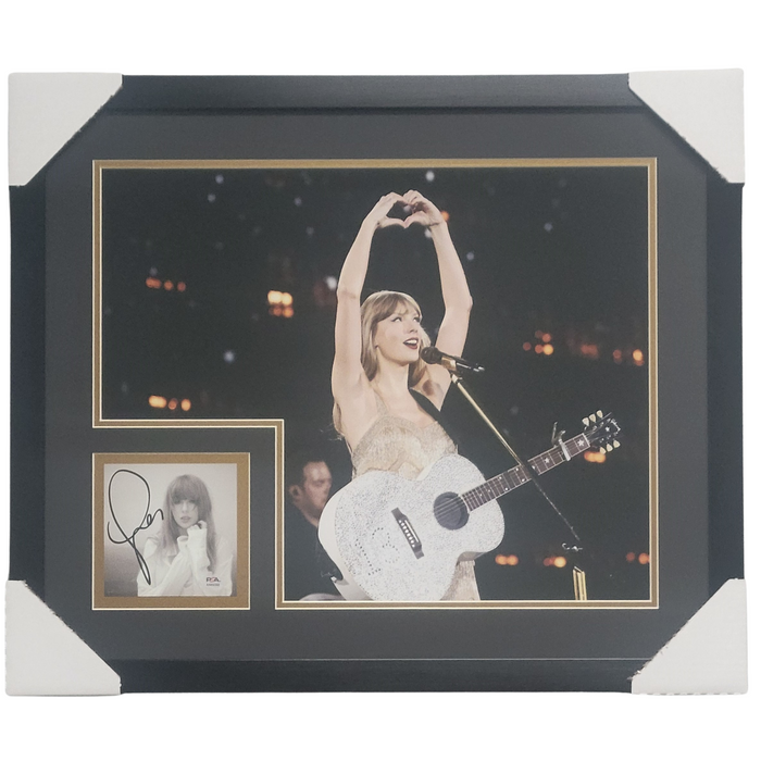 Taylor Swift Signed & Professionally Framed 16x20 Photo #1